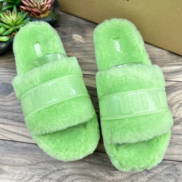 ❌SOLD❌NIB UGG Fluffita 9 40 Parakeet Green Clear Slide Slipper Platform Sandals - Picture 2 of 12